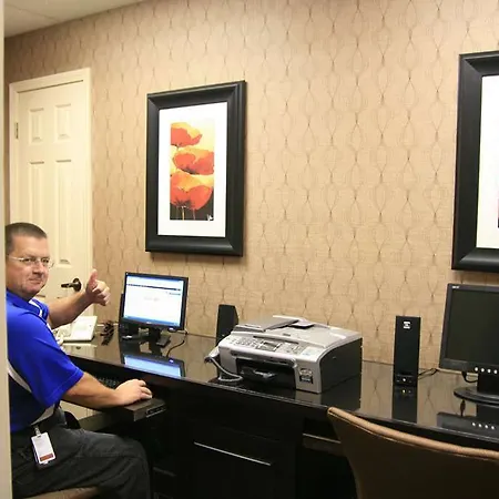 Hampton Inn By Hilton Clarksville 